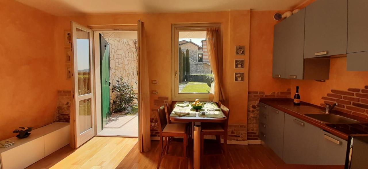 Holiday House Sole Salò Buitenkant foto